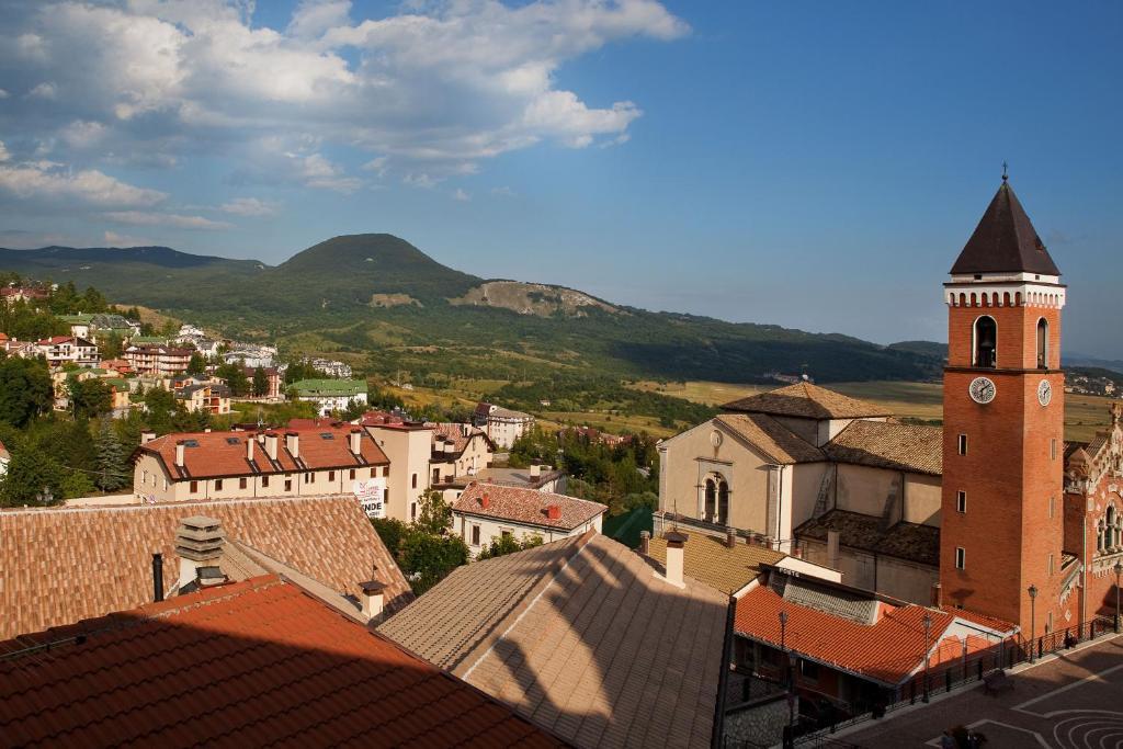 Garni La Rua Nel Bosco Hotel Rivisondoli Exterior foto